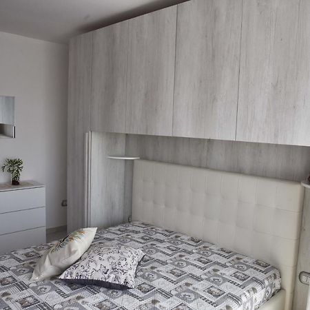 Dafne E Apollo Apartment ปอมเปอี ภายนอก รูปภาพ