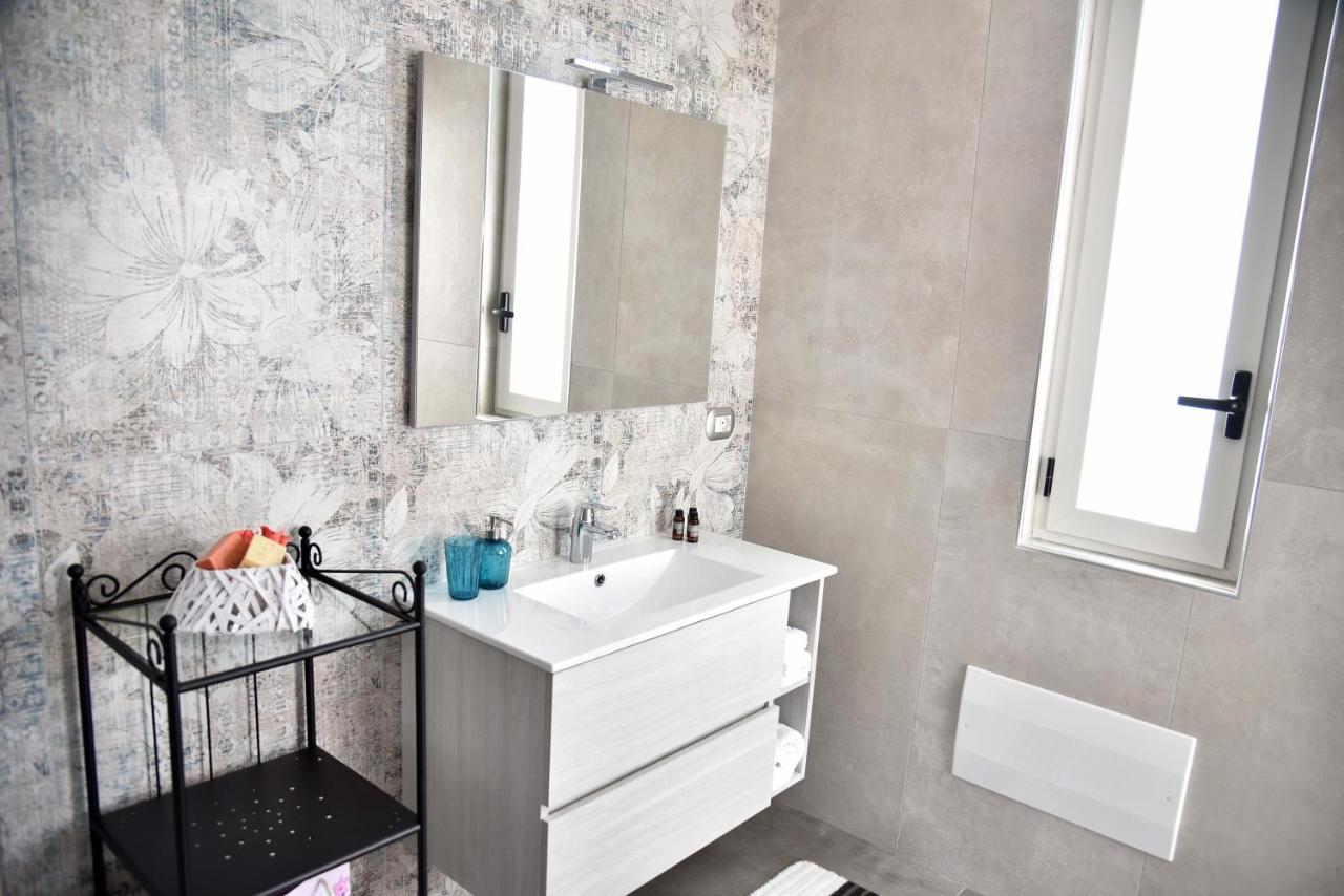 Dafne E Apollo Apartment ปอมเปอี ภายนอก รูปภาพ
